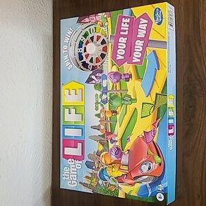 Hasbro The Game of Life Family Board Game 2-4 Multi Player Ages 8+ New